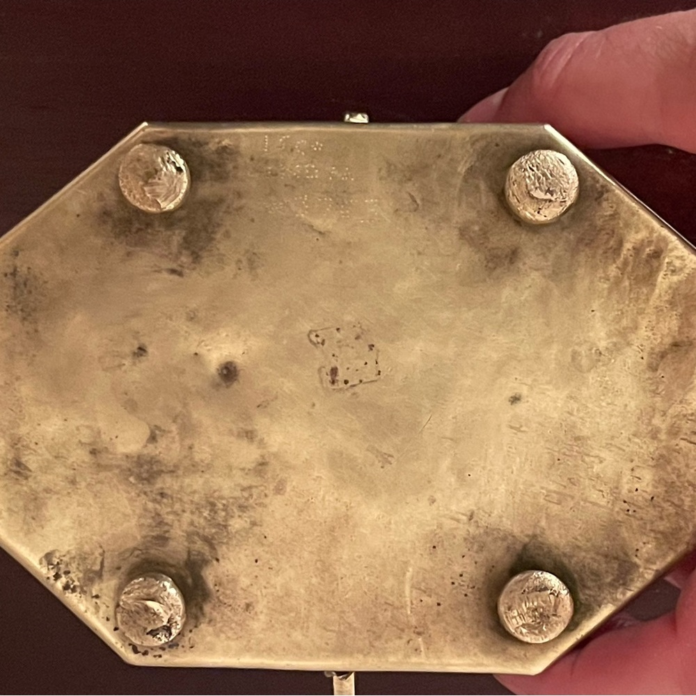 Handmade Brass Vintage Octagon shaped Solid Footed Hinged & Lockable Trinket Box - Picture 8 of 13